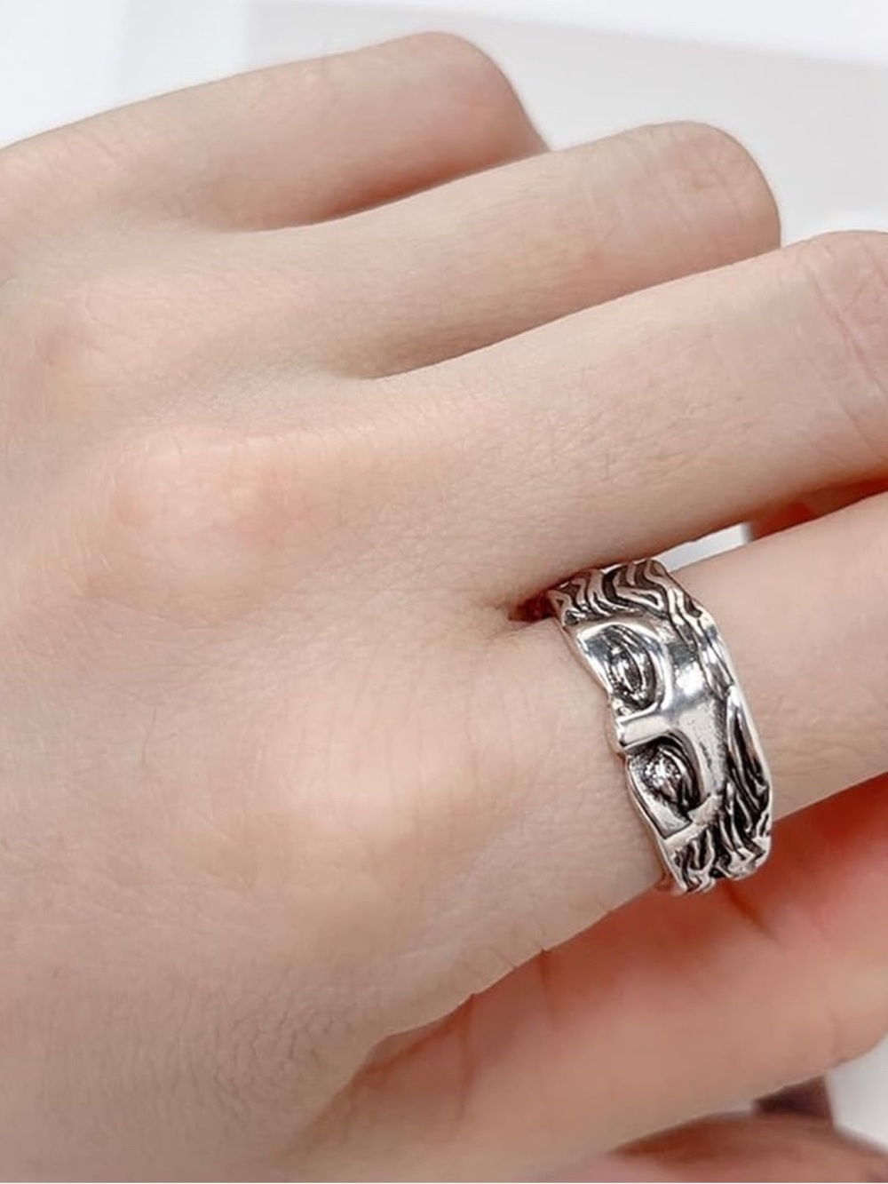 Vintage Silver Sculpted Face Ring - Picture 2 of 4